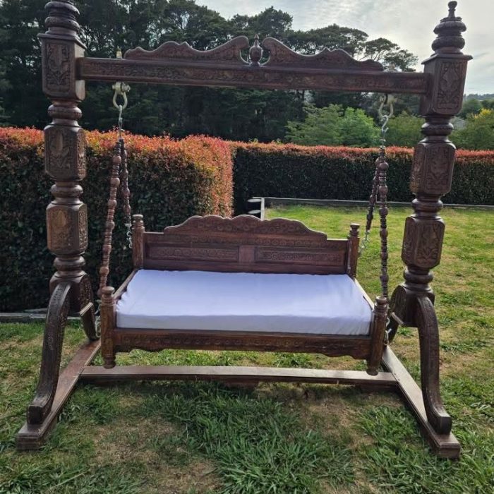 Antique Swing – A True Showstopper